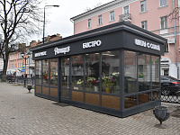 В Твери продолжается модернизация нестационарных торговых объектов